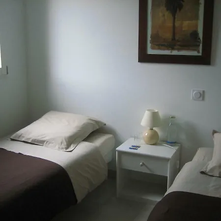 Albatros Chambres D'hotes Bed & Breakfast Saint-André-des-Eaux